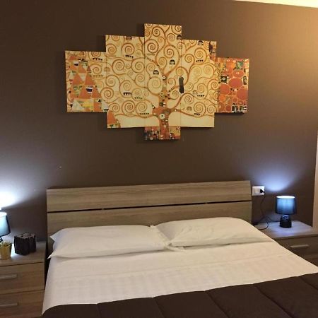 帕爾馬Ded 2 Only Sleep Bagno Privato公寓 外观 照片